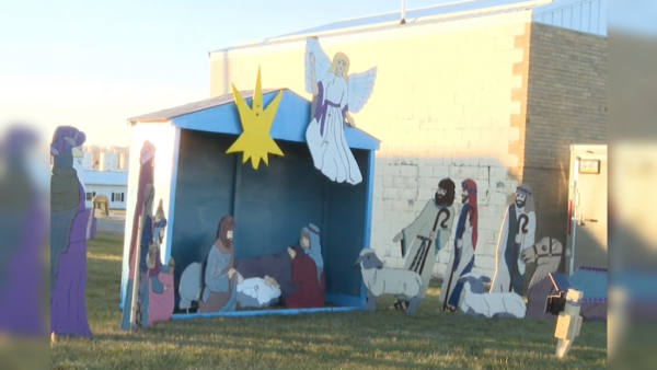 eastern-iowa-fire-department-takes-down-nativity-scene-after-receiving-complaint-(video)