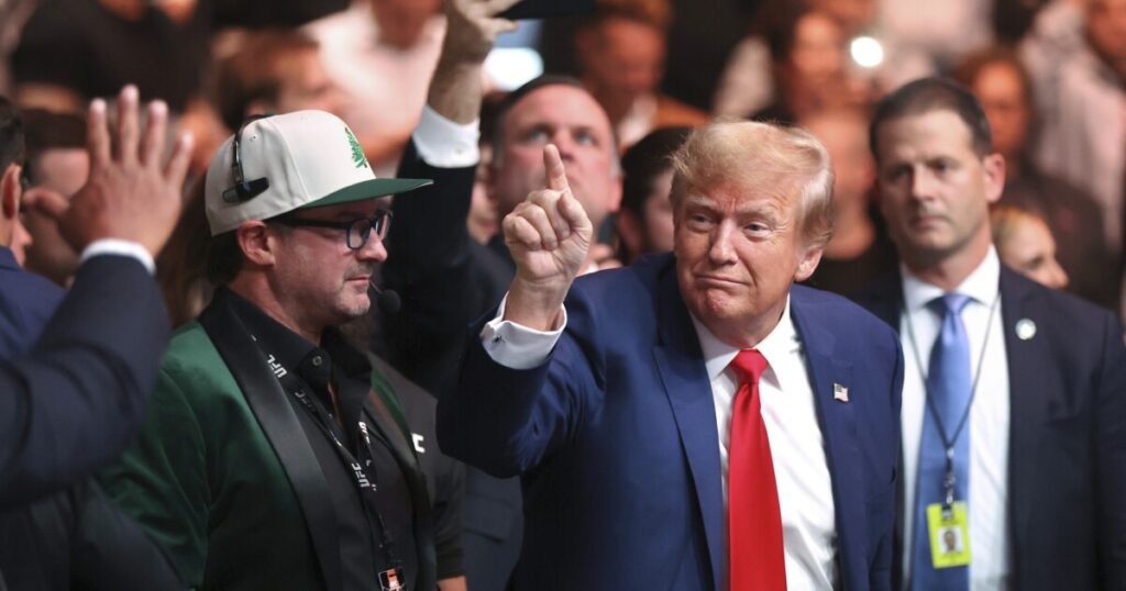 trump-welcomed-by-roaring-ufc-crowd-at-’biggest-fan’-colby-covington’s-fight