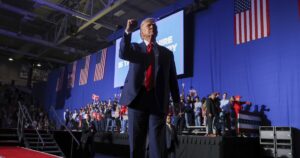 donald-trump-considers-a-2024-rally-in-south-bronx:-report