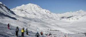 ski-resort-plans-to-build-large-virgin-mary-statue-atop-slope,-and-many-aren’t-happy-about-it