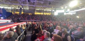 video:-president-trump-holds-massive-rally-in-durham,-new-hampshire-–-coverage-starts-at-2:00-pm-et