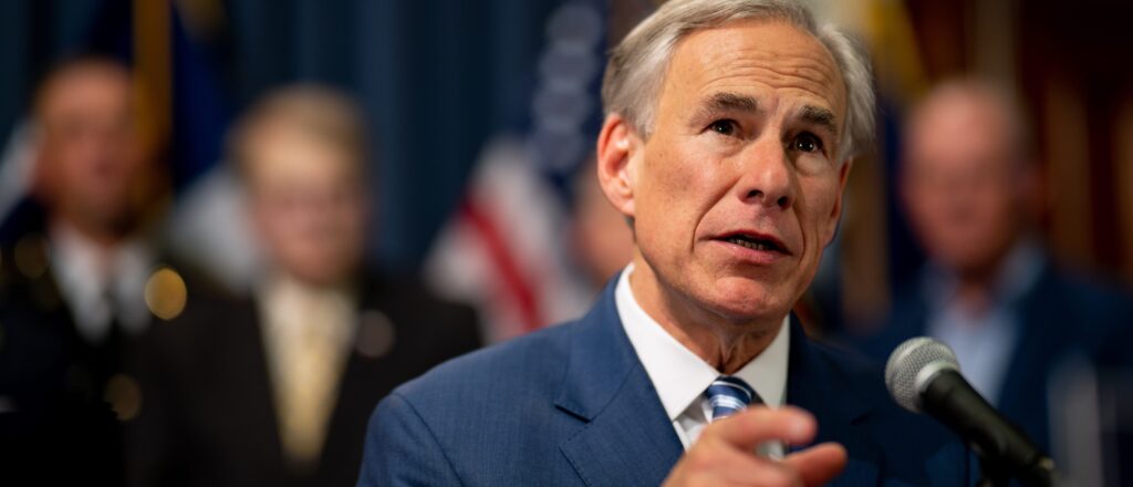 greg-abbott-signs-bill-allowing-texas-cops-to-arrest-illegal-aliens