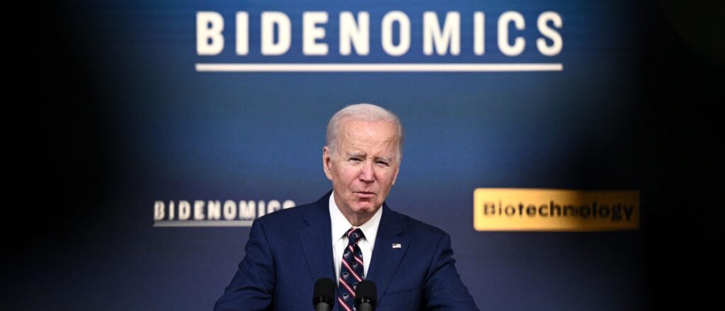 donors-from-the-richest-zip-codes-in-america-are-throwing-their-support-behind-biden