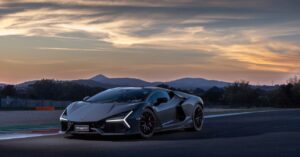 lamborghini’s-revuelto-is-the-outstanding-hybrid-of-2023