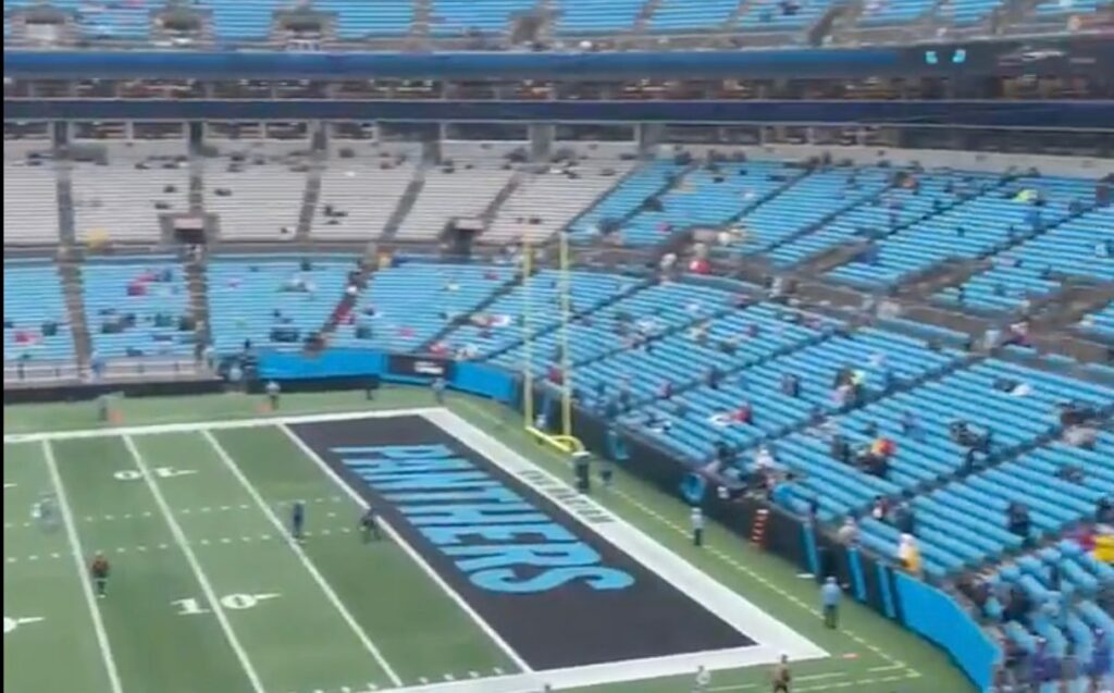 nfl-team-plays-in-mostly-empty-stadium-despite-tickets-selling-for-less-than-$1