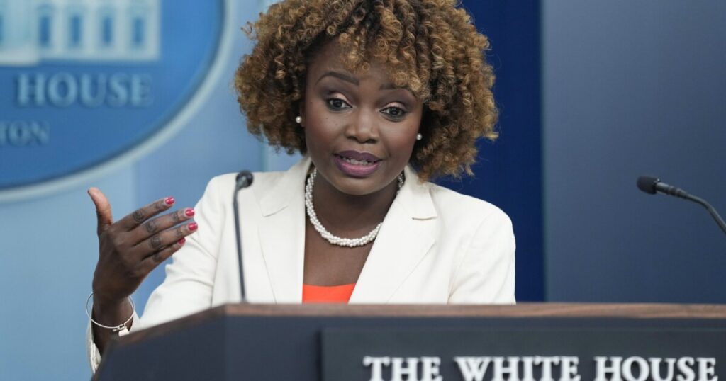 white-house-scrambles-to-defend-bidenomics-as-polls-flag