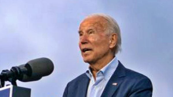 biden’s-age-is-starting-to-cause-‘tension’-within-his-own-team:-report
