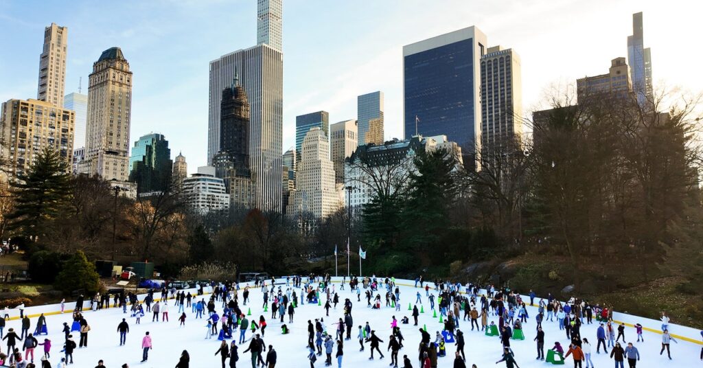 new-york’s-airbnb-ban-is-causing-a-christmas-crunch