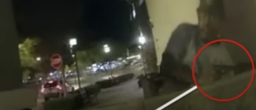 police-bodycam-captures-deadly-shootout-at-grocery-store