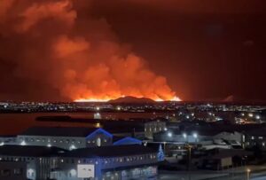 watch:-massive-volcano-erupts-in-iceland-after-weeks-of-earthquakes-(videos)