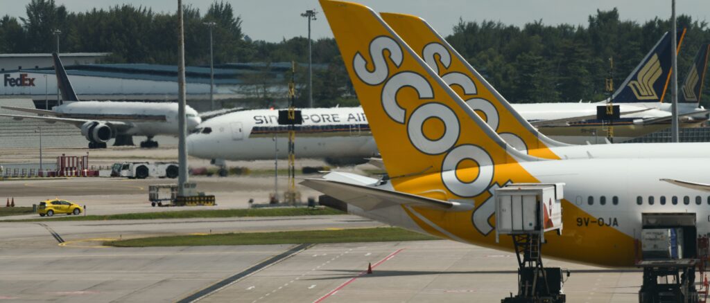 prosecutors-accuse-man-of-stealing-$23,000-cash-from-passengers’-while-on-plane:-report
