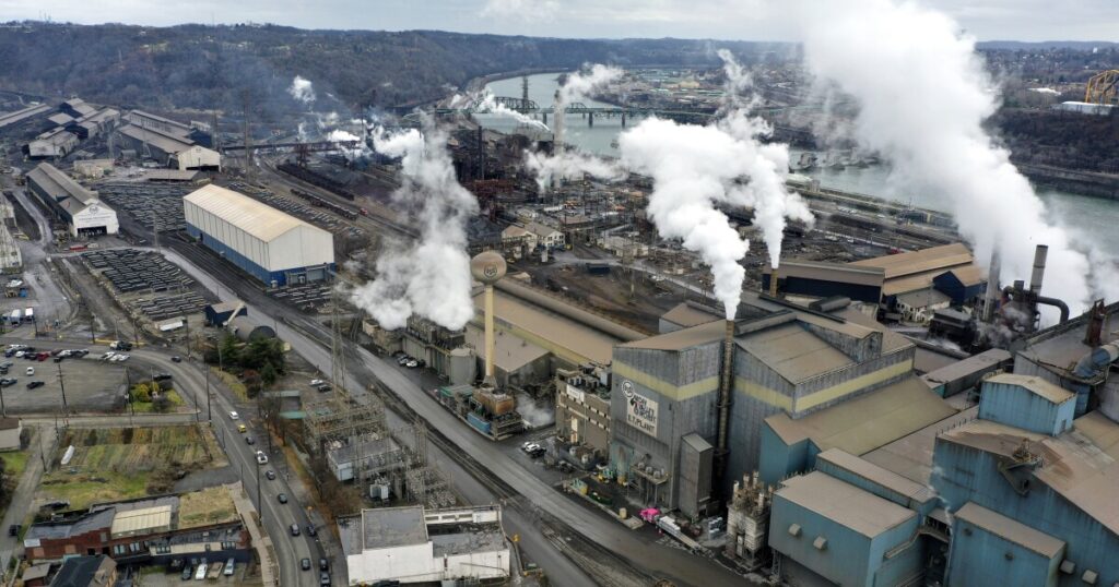 white-house-suggests-us-steel-deal-deserves-‘serious-scrutiny’
