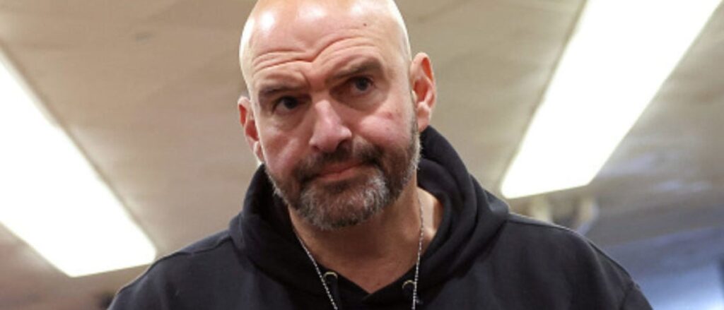 sen.-fetterman-says-liberals-and-conservatives-want-him-to-get-blood-clot,-die