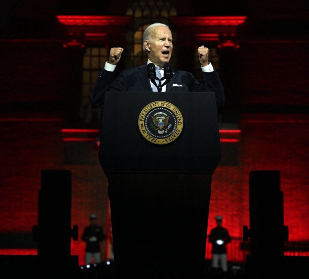 joe-biden’s-reelection-campaign-will-revolve-around-calling-trump-a-threat-to-democracy:-memo