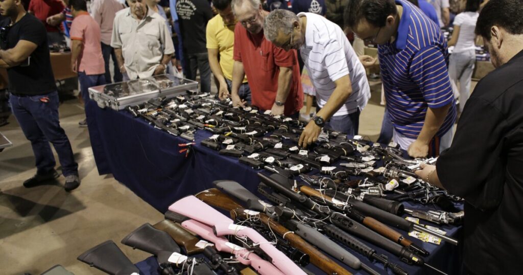 illinois-gun-owners-struggle-with-state’s-looming-banned-gun-registry