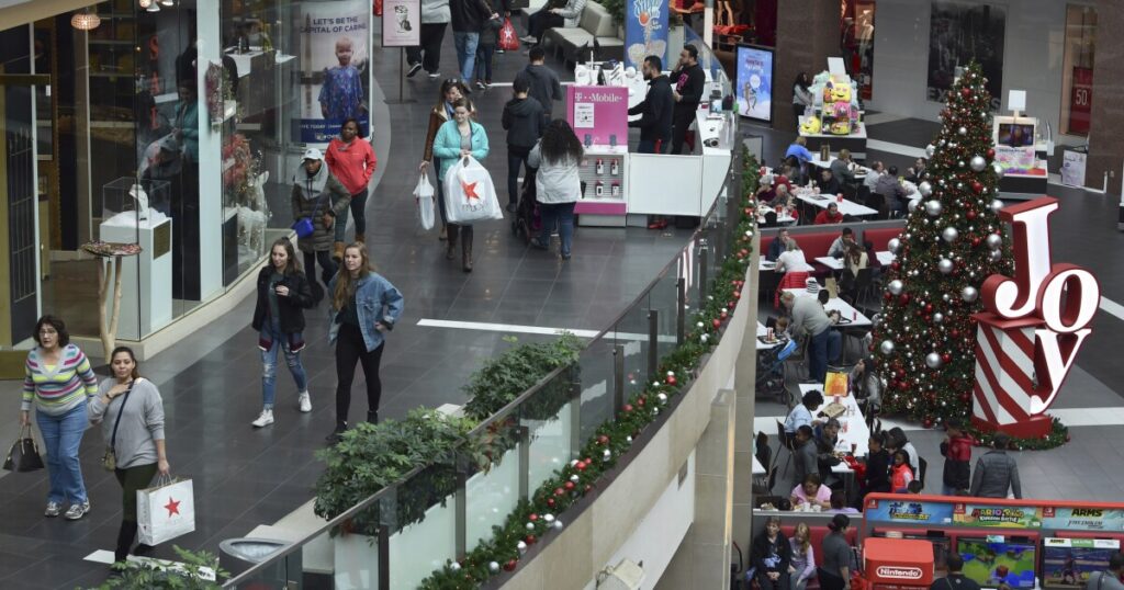 super-saturday-2023:-last-weekend-before-christmas-expected-to-be-shopping-bonanza