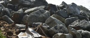 california-man-rescued-from-cliffside-crevasse-days-after-the-tunnel-he-built-failed