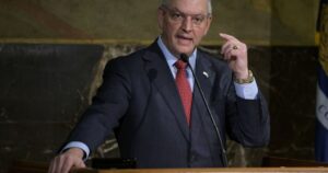 outgoing-louisiana-governor-pardons-40-murderers-in-attempt-to-reduce-prison-population