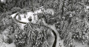 snow-place-like-home:-here’s-where-there’s-a-last-minute-chance-of-a-white-christmas