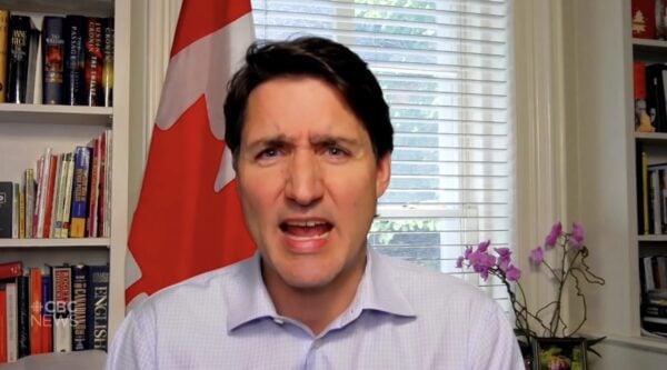 trudeau’s-canada:-tampons-now-available-in-men’s-bathrooms-at-parliament