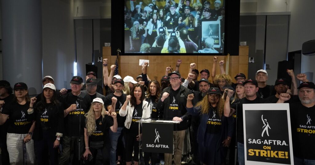 2023-review:-the-lingering-effects-of-the-dual-sag-aftra-wga-strike