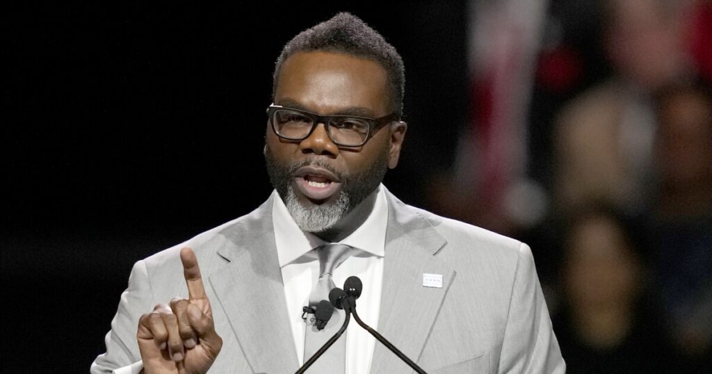 brandon-johnson-offers-condolences-and-excuses-after-immigrant-child-dies-in-chicago-shelter