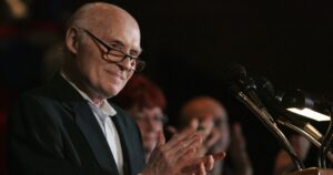 herb-kohl-dead:-former-senator-and-businessman-dies-at-88