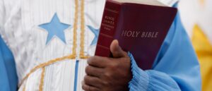 fact-check:-images-showing-bloodied-church-are-not-recent