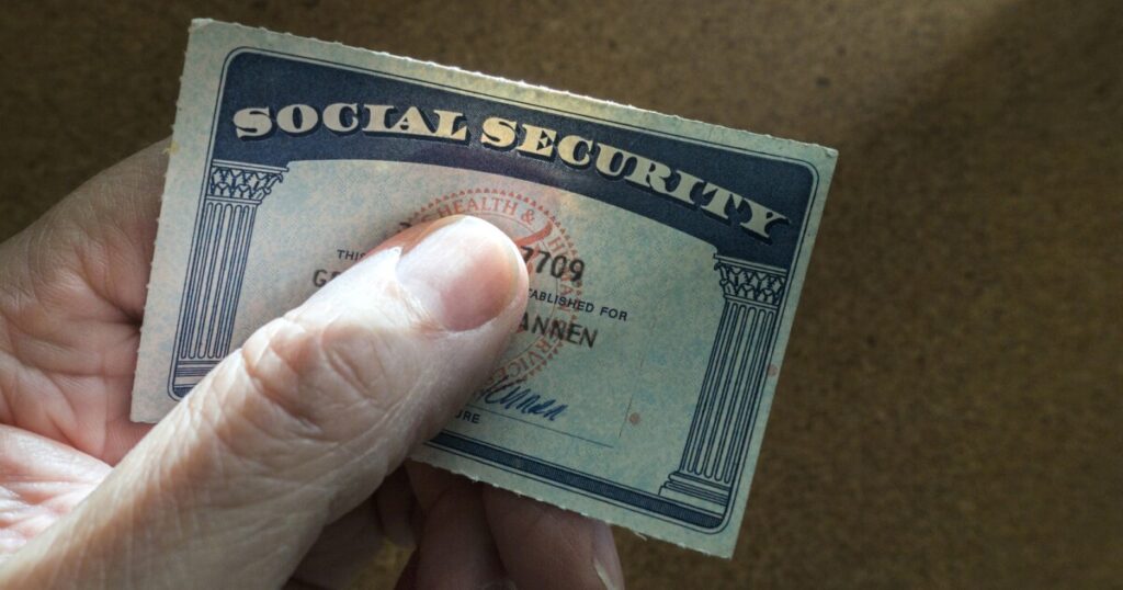 social-security-update:-first-round-of-january-payments-worth-$4,873-goes-out-in-12-days