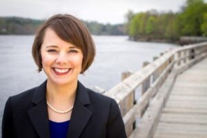 breaking:-far-left-maine-secretary-of-state-kicks-trump-off-the-state’s-2024-election-ballot