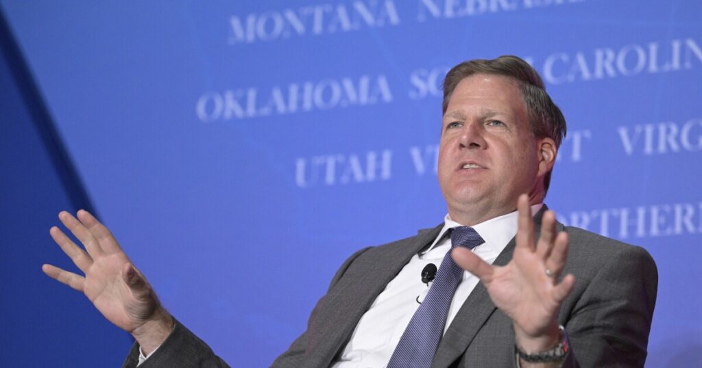 sununu-says-trump-ballot-removals-contribute-to-former-president’s-‘victim-card’