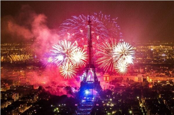 france-deploying-90,000-soldiers-and-police-for-new-year’s-eve,-citing-‘very-high’-terror-threat