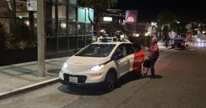 driverless-cars-in-california-can-get-out-of-almost-any-ticket:-report