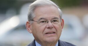 sen.-bob-menendez-accused-of-taking-bribes-to-help-qatar-in-superseding-indictment