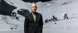 fact-check:-image-circulating-on-social-media-of-tom-hanks-in-an-anti-trump-shirt-is-edited