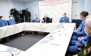 vladimir-putin,-speaking-to-wounded-soldiers,-sends-the-us.-and-nato-a-tough-message