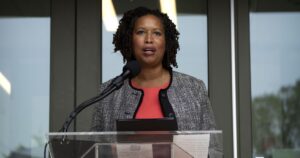 bowser’s-blunders:-four-times-dc’s-democratic-mayor-courted-controversy