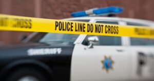 compton-bakery-trashed-during-crash-and-grab-with-over-100-looters