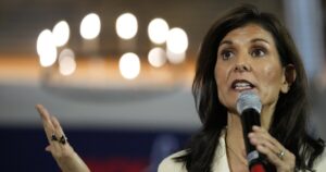 nikki-haley-tries-to-defend-civil-war-mistake-with-odd-answer:-‘had-black-friends-growing-up’