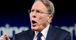 just-in:-wayne-lapierre-resigns-as-nra-leader-days-before-trial-brought-by-ny-ag-letitia-james