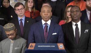 new-york-mayor-eric-adams-now-suing-bus-companies-for-bringing-illegal-immigrants-to-the-city