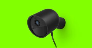 pick-the-philips-wired-camera-if-you-love-hue