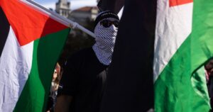 gaza-war-protest-in-chicago-blocks-traffic-on-lake-shore-drive