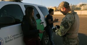 nyc-sues-texas-companies-over-border-busing,-abbott-pushes-back