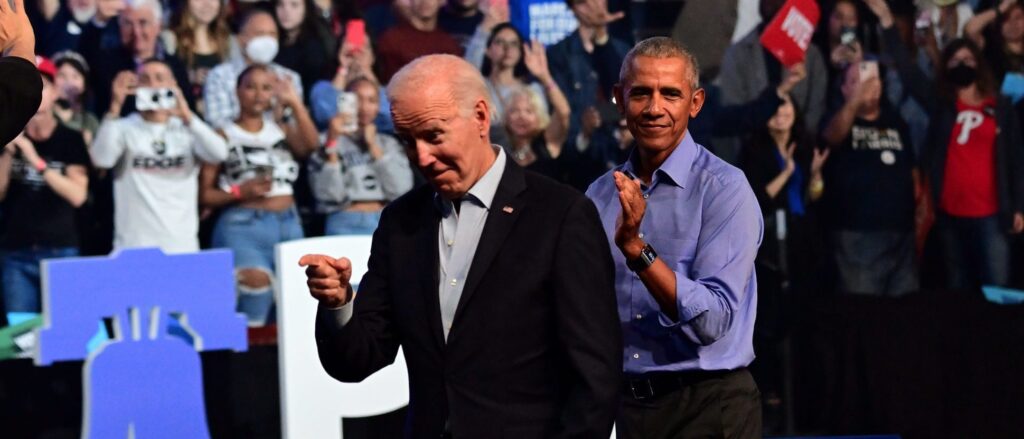 obama-urged-biden-campaign-to-‘move-aggressively’-against-trump-at-private-lunch:-report