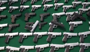 illinois’-gun-ban-registry-compliance-low-‘no-matter-how-you-slice-it,’-group-says