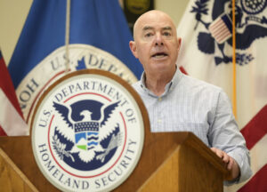 democrats-appeal-to-republicans’-better-judgment-to-stop-mayorkas-impeachment