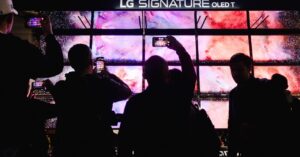 tvs-got-even-bigger,-brighter,-and-totally-see-through-at-this-year’s-ces