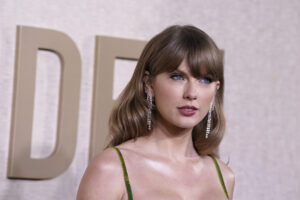 the-view-mocks-rumors-of-taylor-swift-being-a-government-psyop