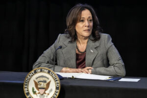 watch-live:-kamala-harris-participates-in-gun-violence-prevention-roundtable